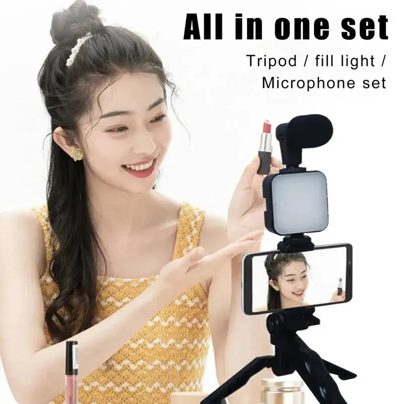 Smartphone vlogging kit with tripod, microphone and LED light – product feature image 2